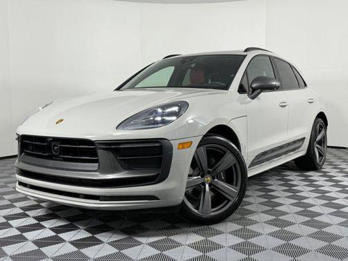 2026 Porsche Macan T
