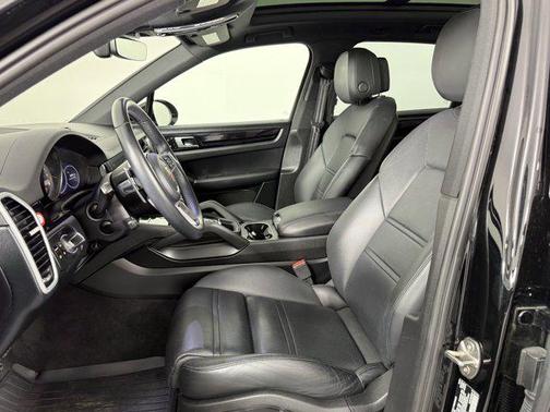 2019 Porsche Cayenne Base