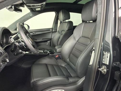 Volcano Grey Metallic 2026 Porsche Macan Macan GTS
