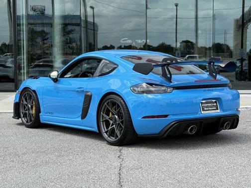 2024 Porsche 718 Cayman GT4 RS