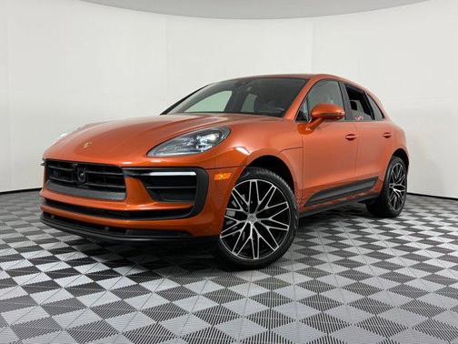 2024 Porsche Macan AWD