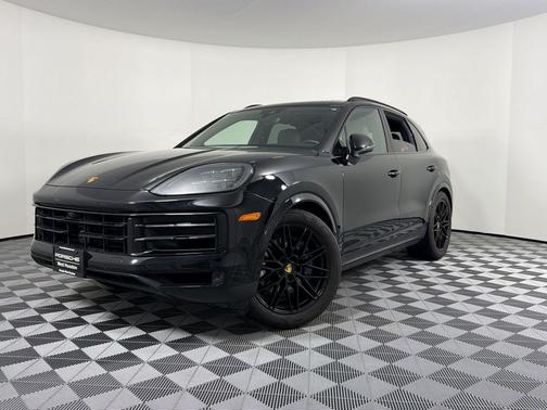 Black 2024 Porsche Cayenne Cayenne