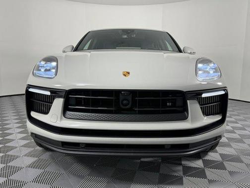 2024 Porsche Macan S