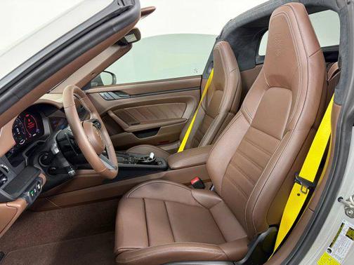 2026 Porsche 911 Targa 4 GTS