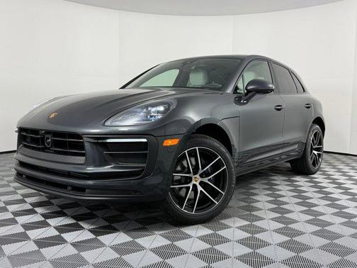 2026 Porsche Macan AWD
