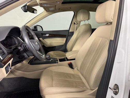 2018 Audi Q5 2.0T Premium Plus