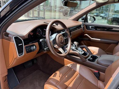 2022 Porsche Cayenne AWD