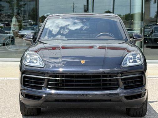 2022 Porsche Cayenne AWD