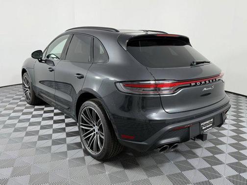 2025 Porsche Macan S