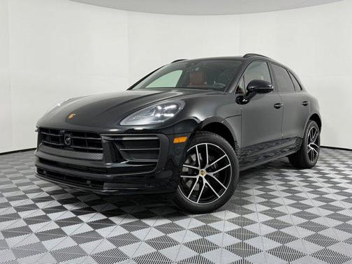 2026 Porsche Macan AWD