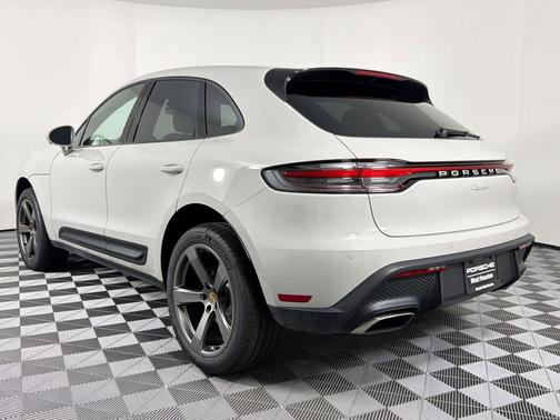 Chalk 2026 Porsche Macan Macan