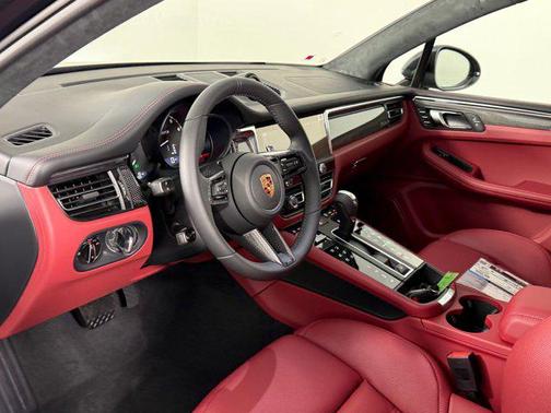 2026 Porsche Macan GTS