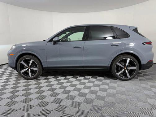2026 Porsche Cayenne E-Hybrid