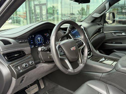 2019 Cadillac Escalade Platinum