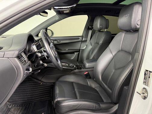 2023 Porsche Macan GTS