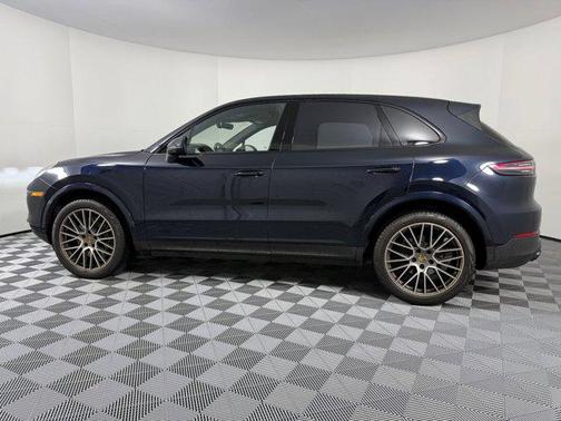 2023 Porsche Cayenne S