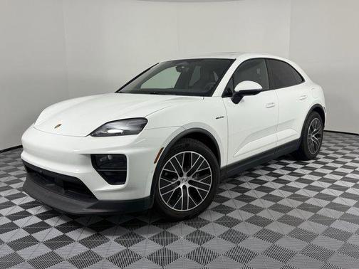 2025 Porsche Macan Electric