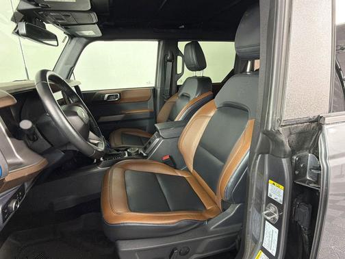 Gray 2023 Ford Bronco Outer Banks