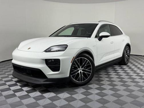2025 Porsche Macan Electric
