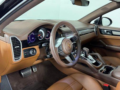 2023 Porsche Cayenne S