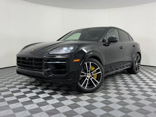 2026 Porsche Cayenne GTS