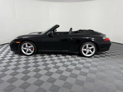 2004 Porsche 911 Carrera Cabriolet