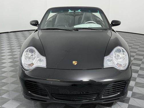 2004 Porsche 911 Carrera Cabriolet