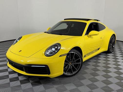 2022 Porsche 911 Carrera