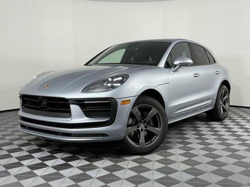 2026 Porsche Macan AWD