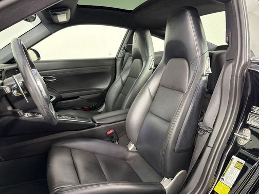 Black 2014 Porsche 911 Carrera 4S