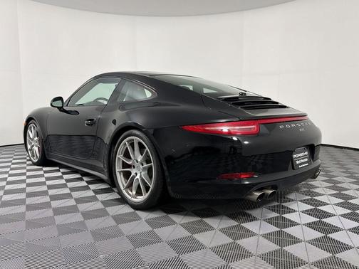 Black 2014 Porsche 911 Carrera 4S
