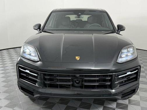 2025 Porsche Cayenne Cayenne