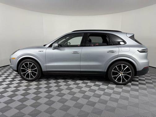 2021 Porsche Cayenne E-Hybrid S