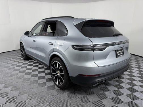 2021 Porsche Cayenne E-Hybrid S