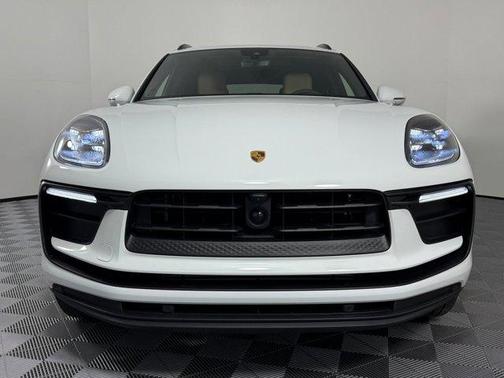 2026 Porsche Macan T