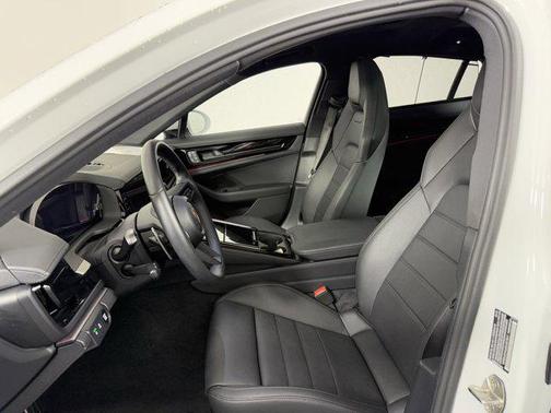 2024 Porsche Panamera RWD