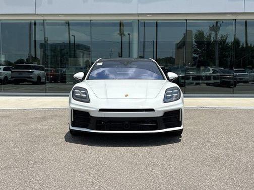 2024 Porsche Panamera RWD