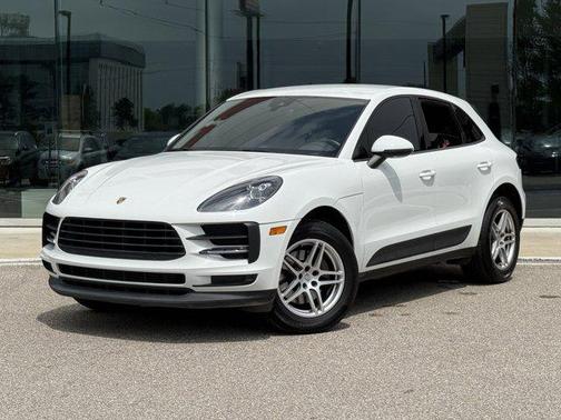 2020 Porsche Macan Base