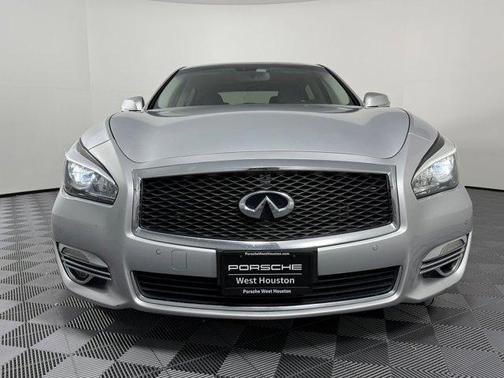 2015 INFINITI Q70L 3.7