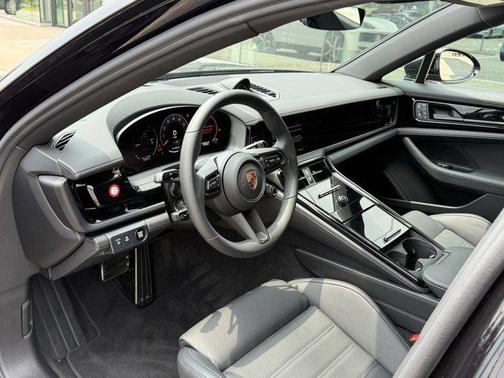 2025 Porsche Panamera E-Hybrid 4S