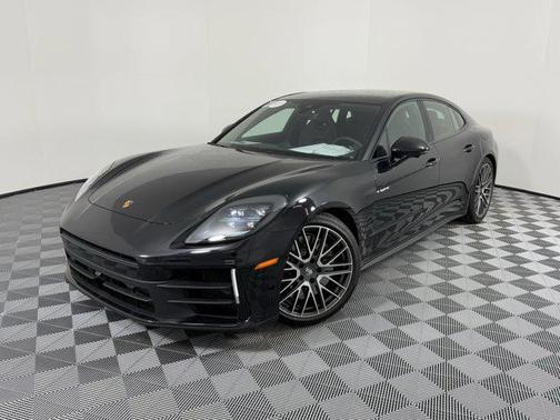 2025 Porsche Panamera E-Hybrid 4S
