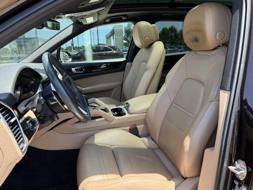 2019 Porsche Cayenne Base