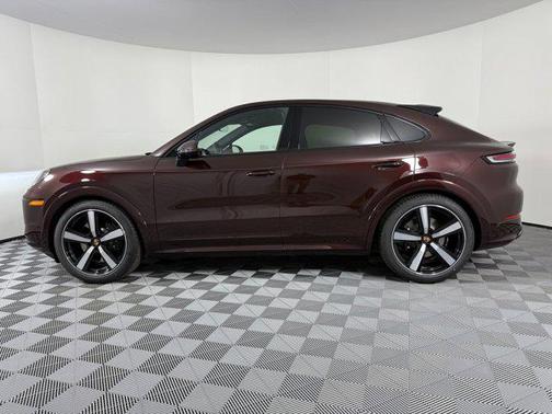 2026 Porsche Cayenne GTS