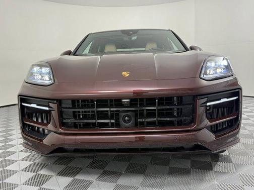 2026 Porsche Cayenne GTS