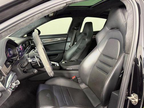 2021 Porsche Panamera Turbo S