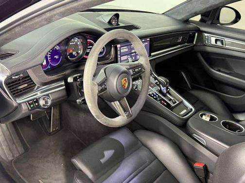 2021 Porsche Panamera Turbo S