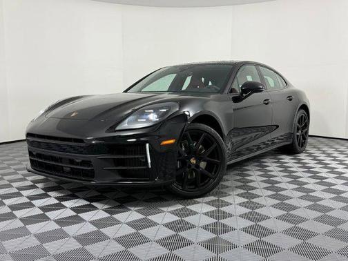 2026 Porsche Panamera RWD