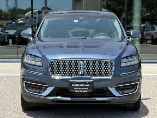 2019 Lincoln Nautilus Reserve