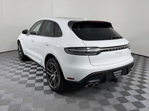 2025 Porsche Macan S