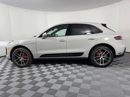 2026 Porsche Macan S